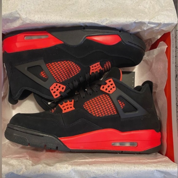 Jordan 4 retro - Picture 2 of 3